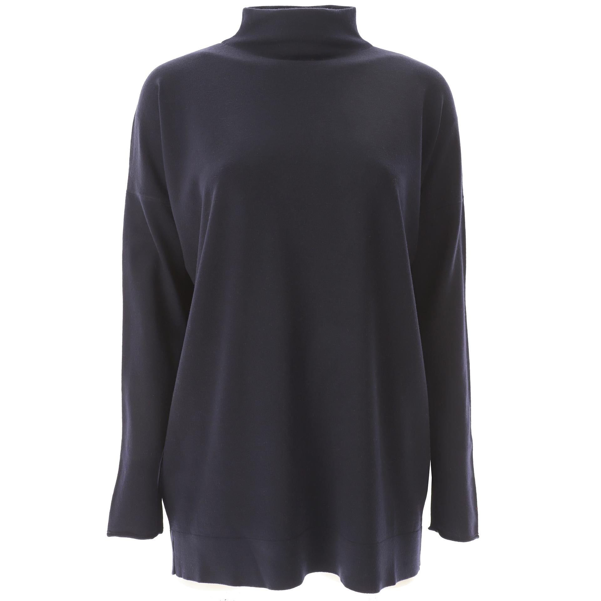 Oversized wool turtleneck