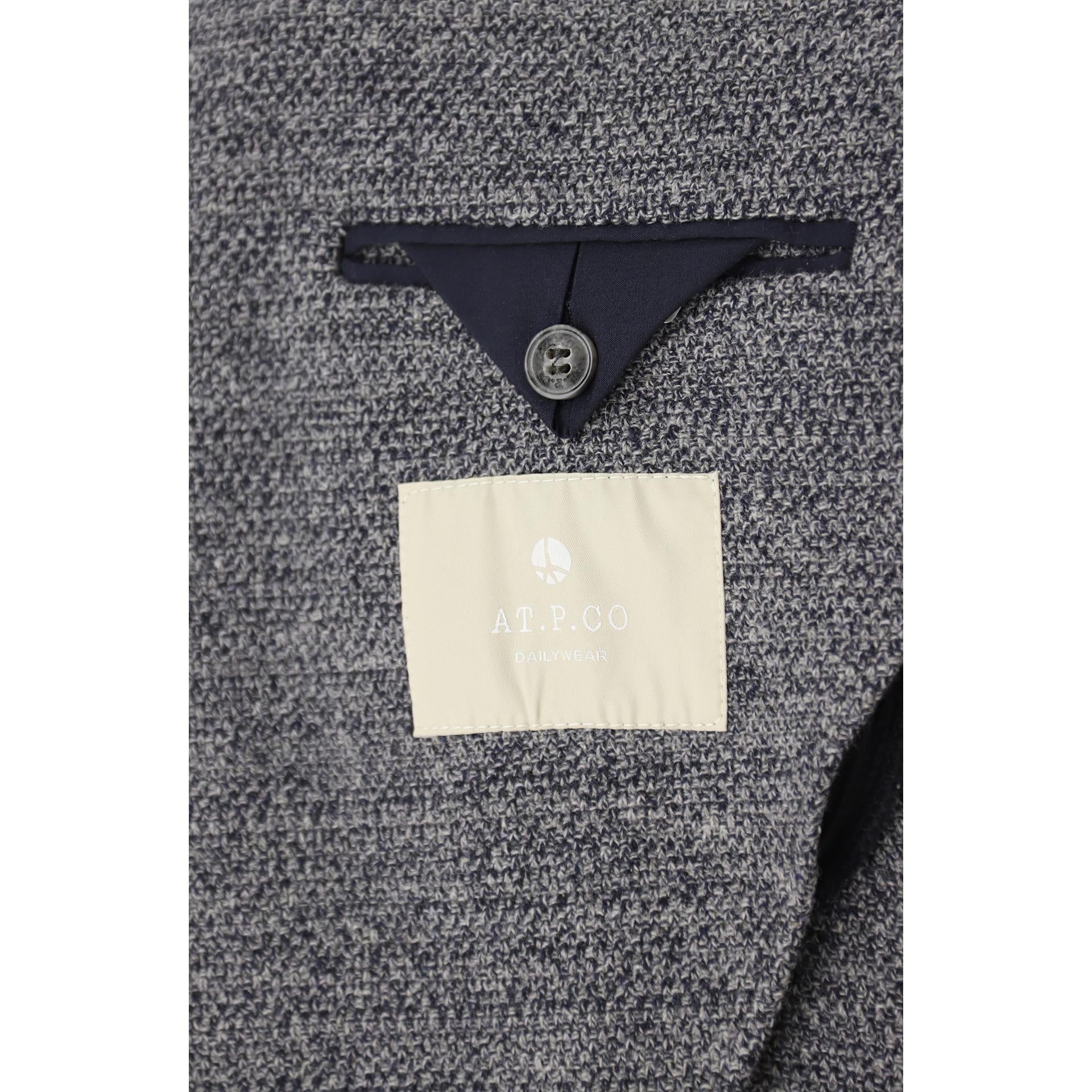 Blazer informal con botonadura simple