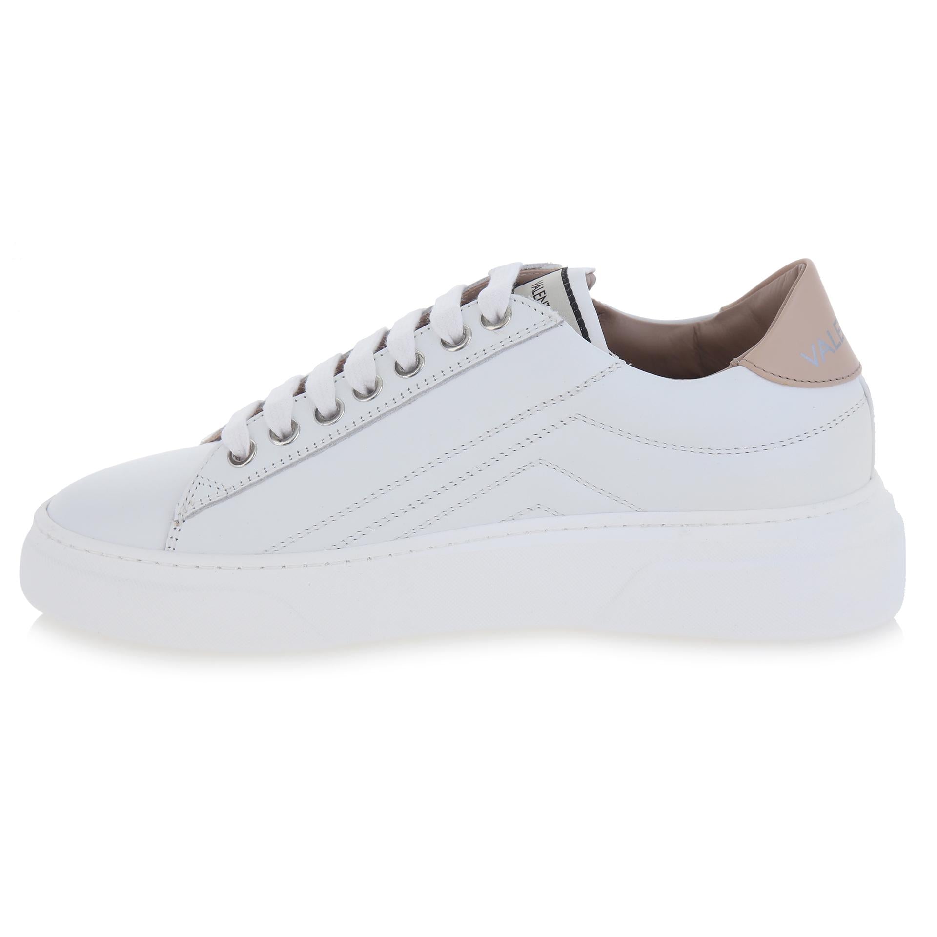 Stunny leather sneakers