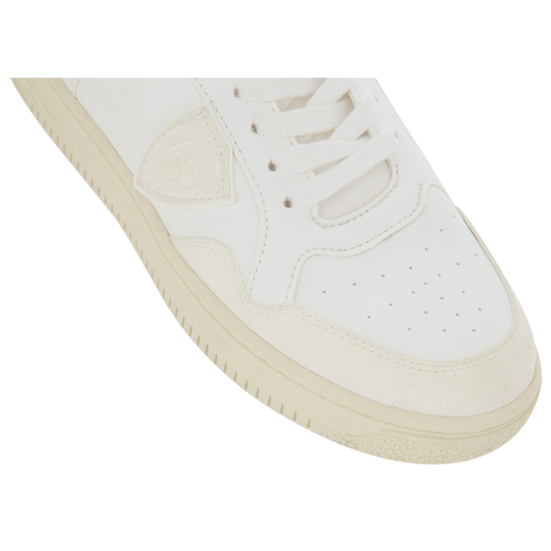 Sneakers in matreriali riciclati