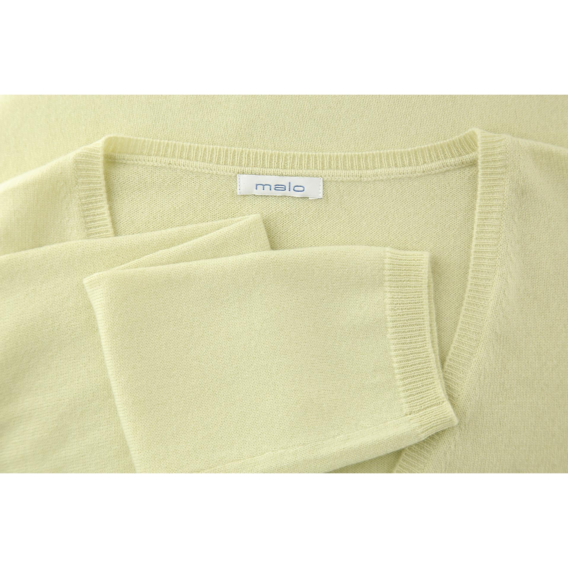 Cashmere sweater