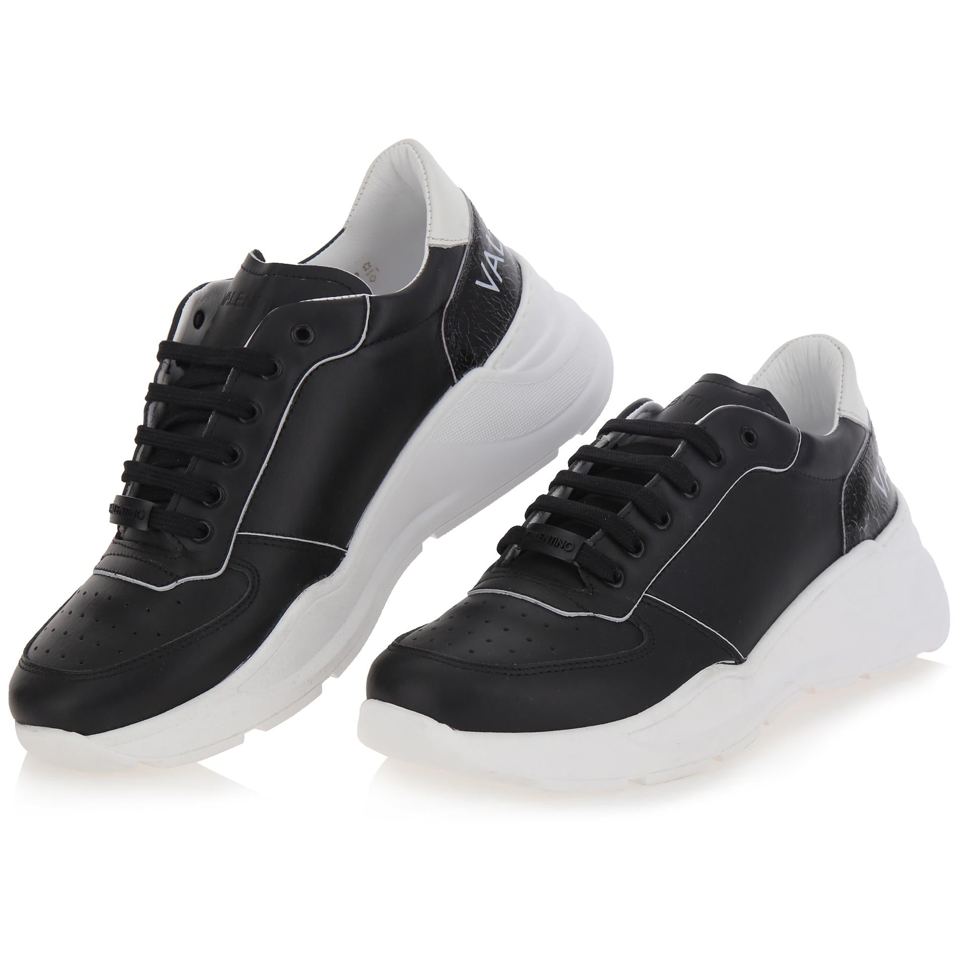 Leather sneakers and chunky sole