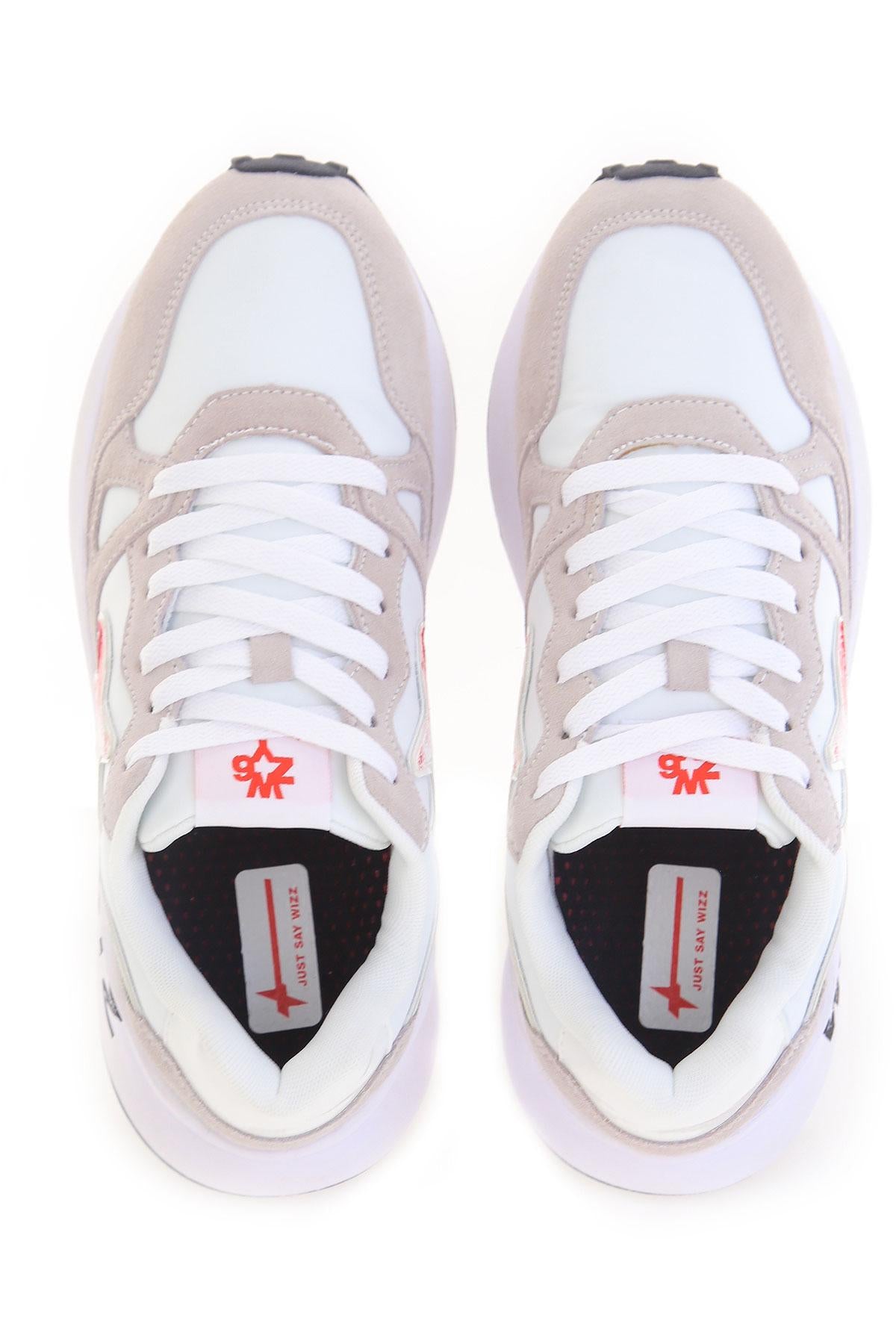 Ultra light Flag sneakers