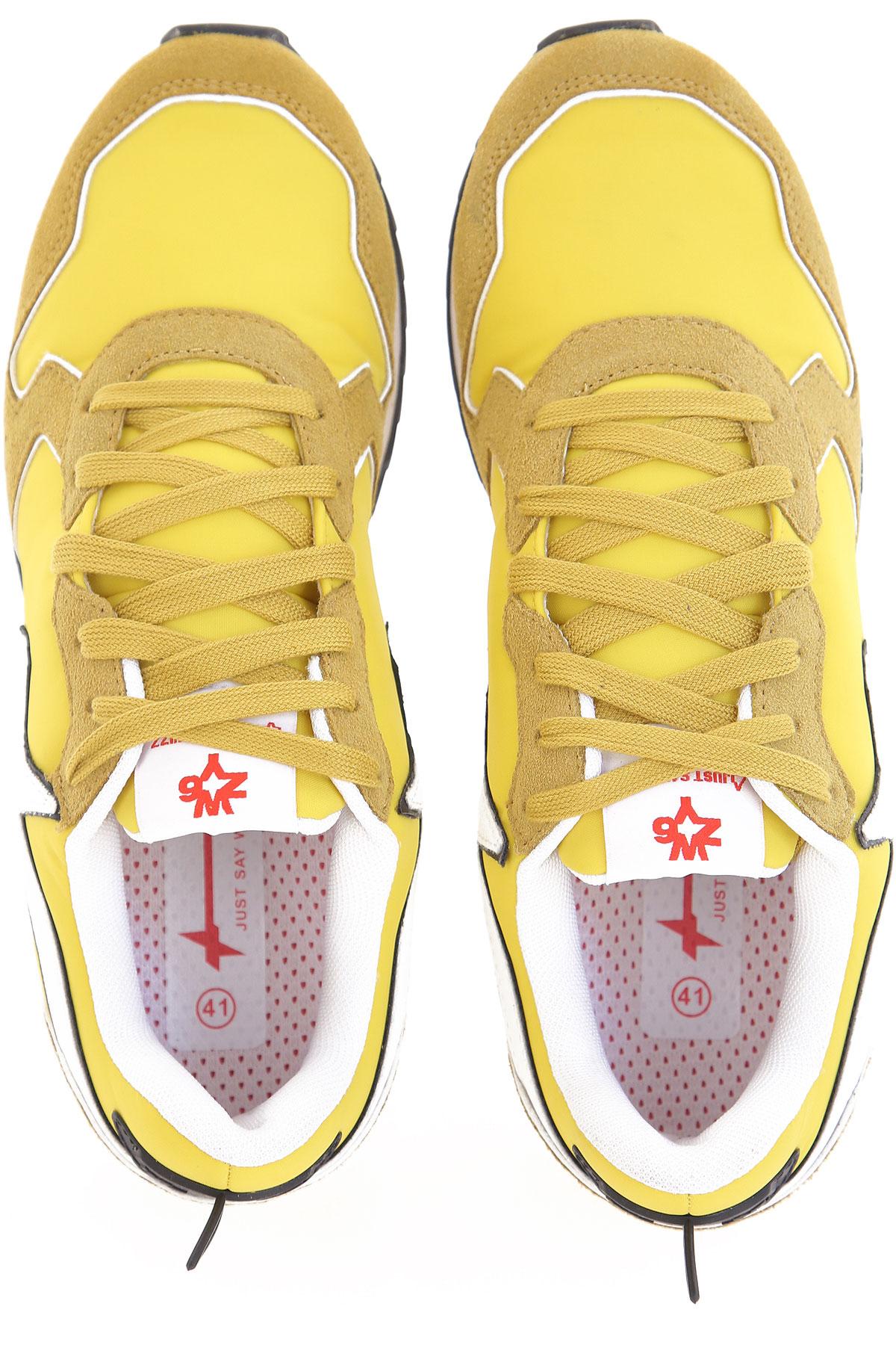 Yellow Jet running sneakers