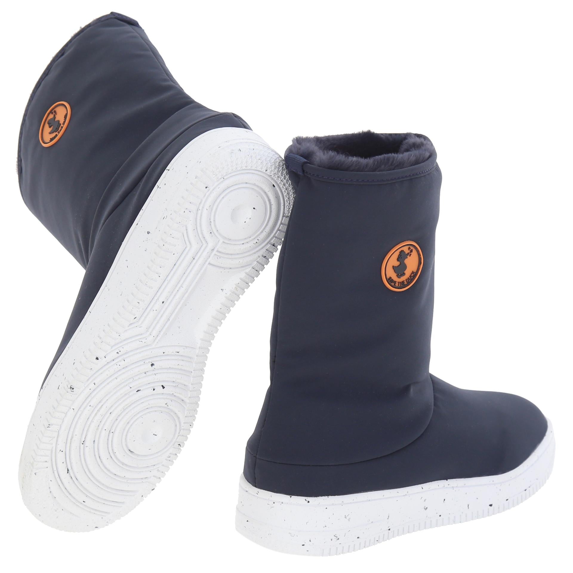 Recycled polyester boot