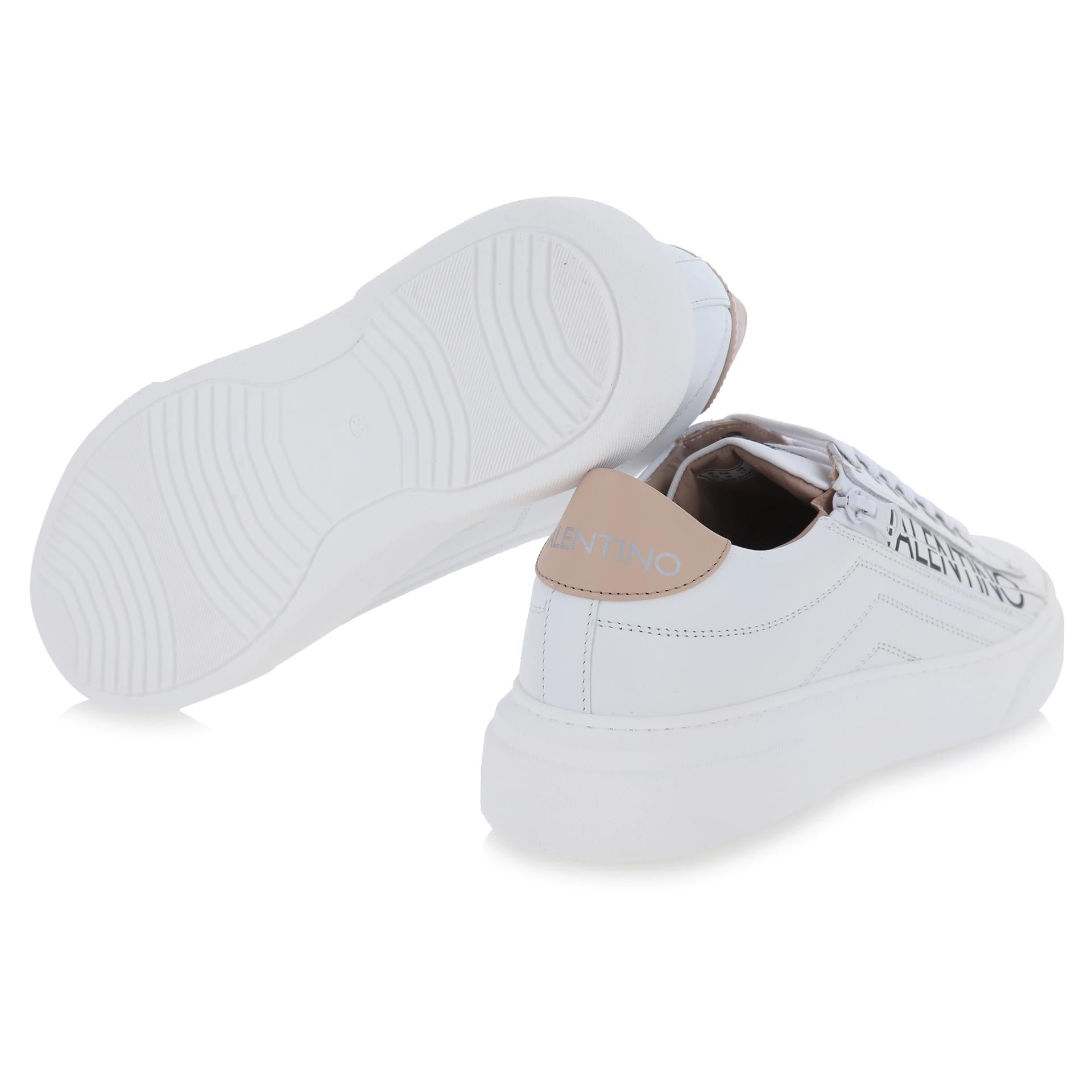Stunny leather sneakers
