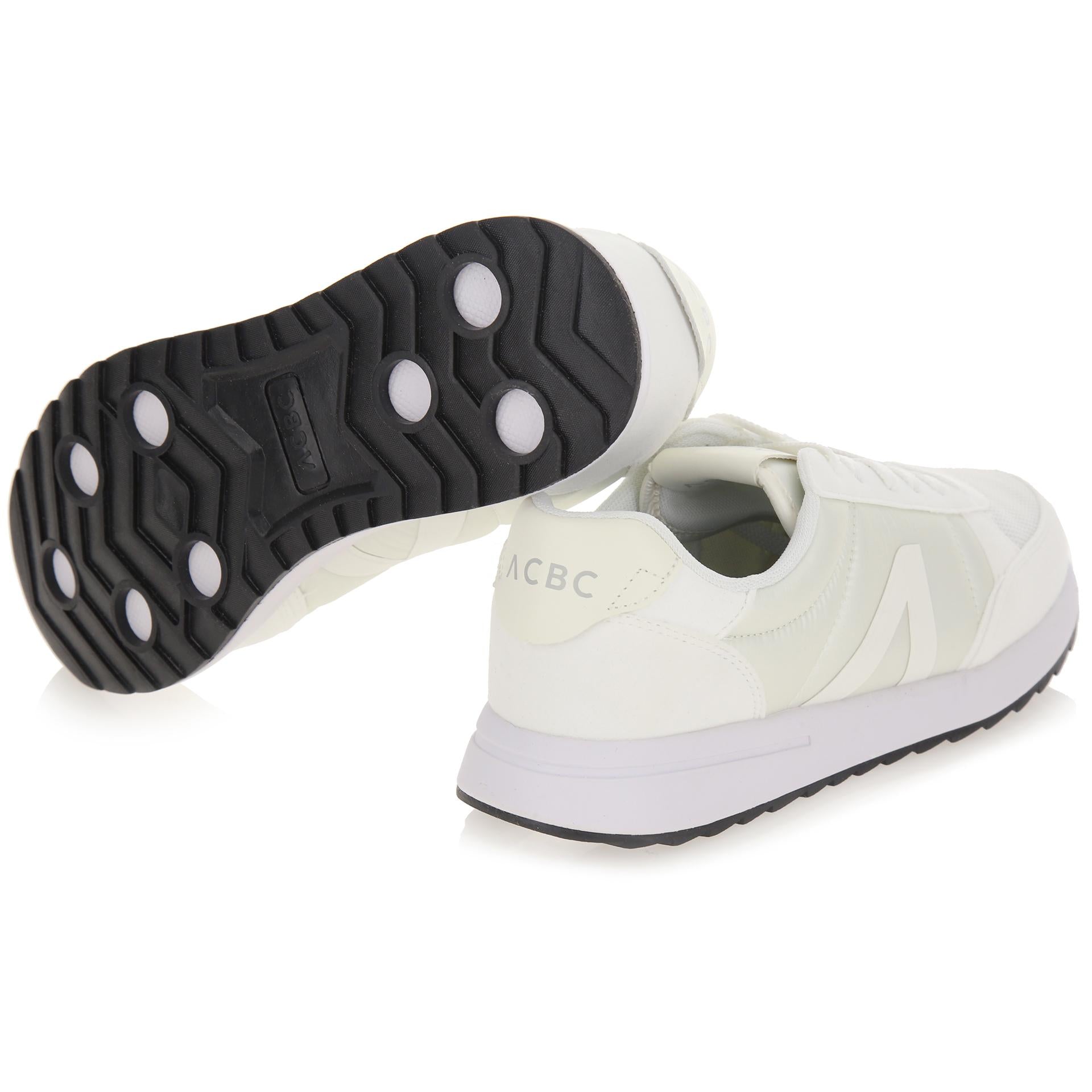Sneakers in materiali ecologici