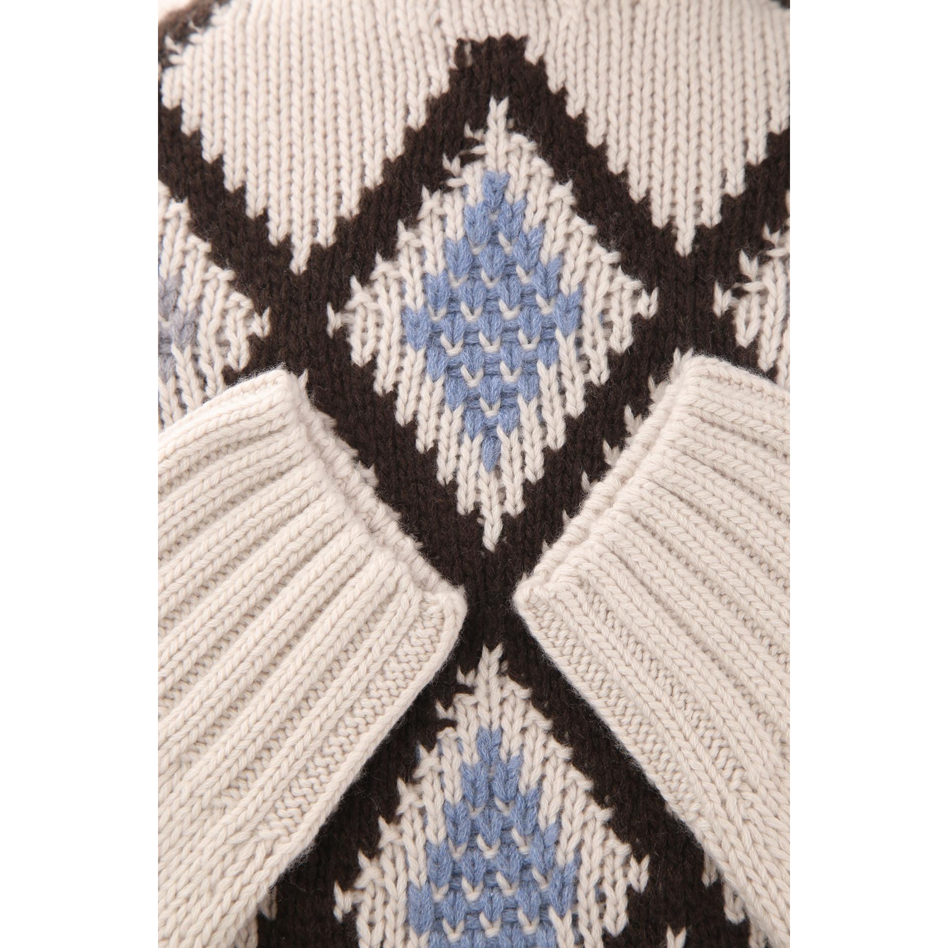 Cashmere sweater