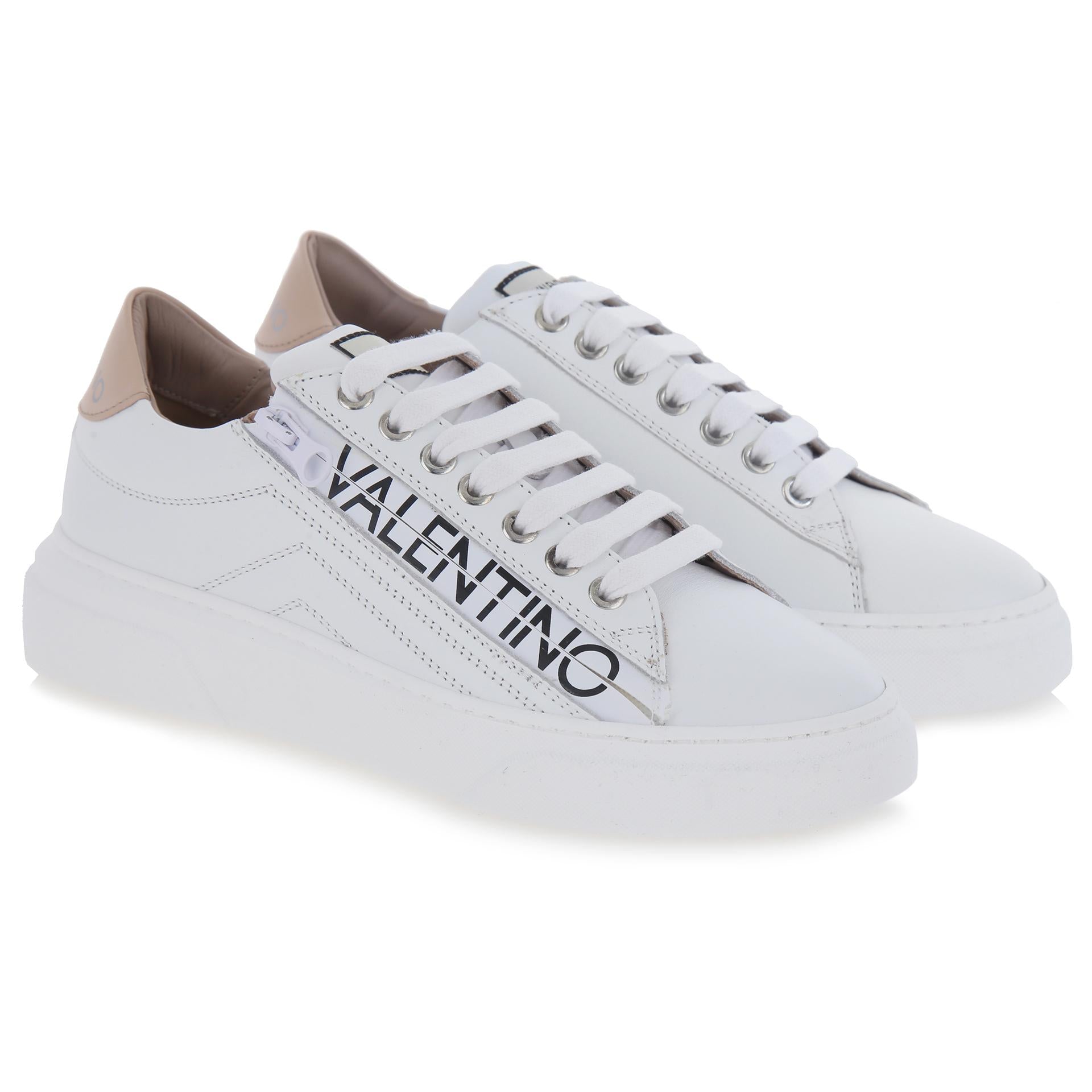 Stunny leather sneakers