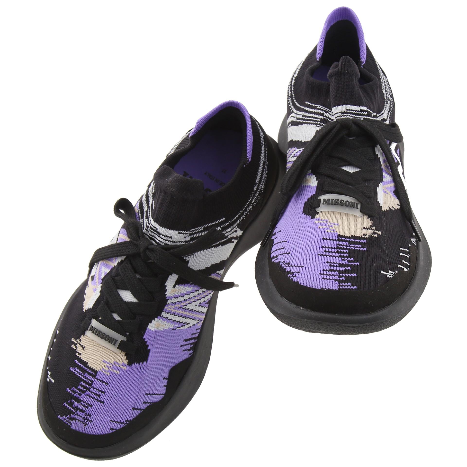 Recycled fabric socks sneakers